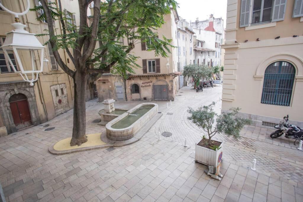 Gregbnb - Centre Ancien - T2 Street Art - Wifi Тулон Экстерьер фото